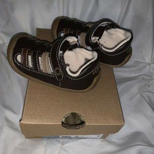 UGG TODDLER'S SANTORE 5 SIZES